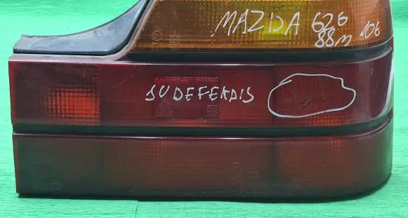 Mazda 626 Rear/tail lights 0789870
