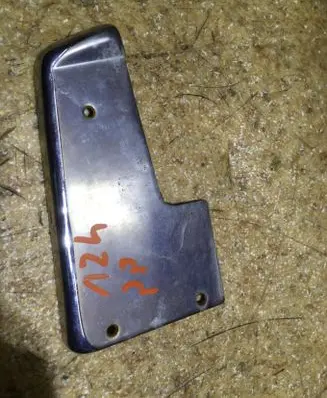Mercedes-Benz E W124 Other front door trim element 
