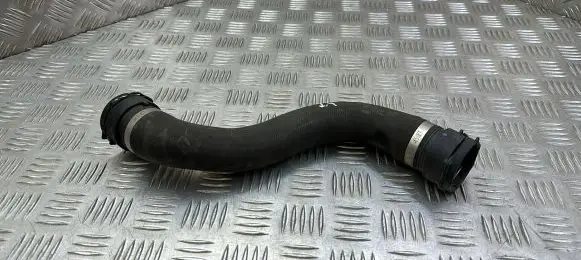 Mercedes-Benz C W205 Intercooler hose/pipe