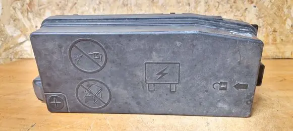Opel Antara Fuse box set 95471068