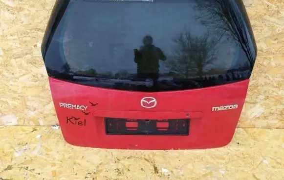 Mazda Premacy Tailgate/trunk/boot lid