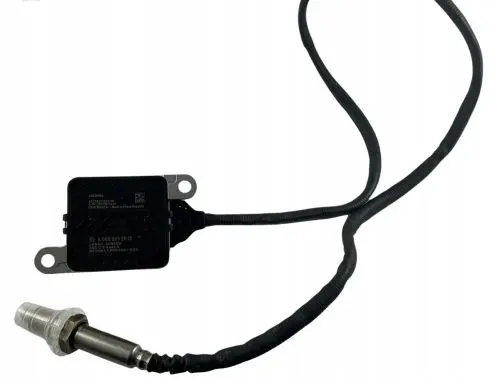 Mercedes-Benz A W176 Lambda probe sensor A0009052012