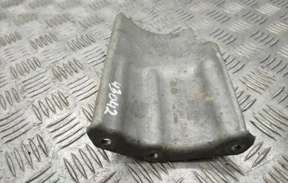 Volkswagen Tiguan Other engine bay part 5N0407720A