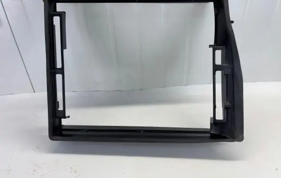 Intercooler air guide/duct channel