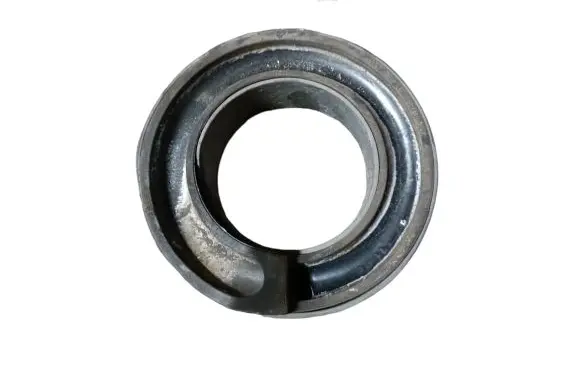 Volkswagen Touareg II Front shock absorber mounting bracket 