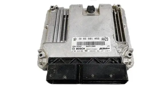 Opel Astra J Engine control unit/module 55581052