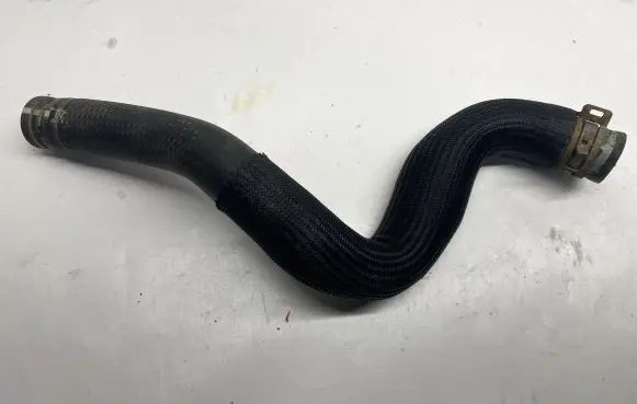 Ford Fusion Engine coolant pipe/hose DG938B274