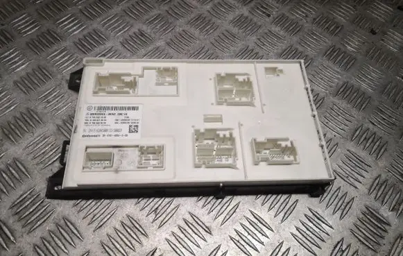Mercedes-Benz ML W166 Central body control module 1669001608 A1669001608