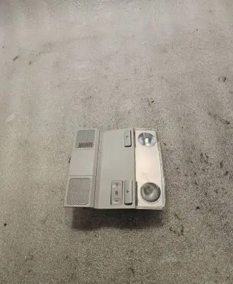 Volkswagen PASSAT B6 Front seat light 1K0947105