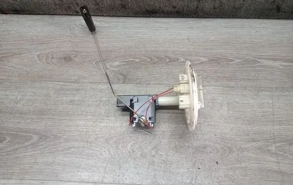 Fuel level sensor