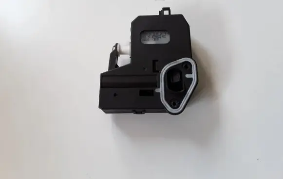 Volvo C30 Fuel tank cap lock 928401
