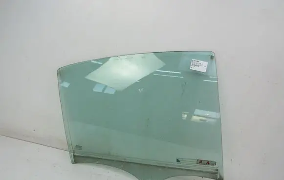Renault Laguna II Rear door window glass 