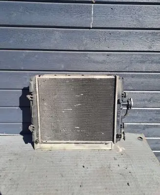 Coolant radiator