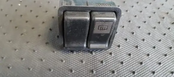 Toyota Camry Windscreen/window heater switch 185509
