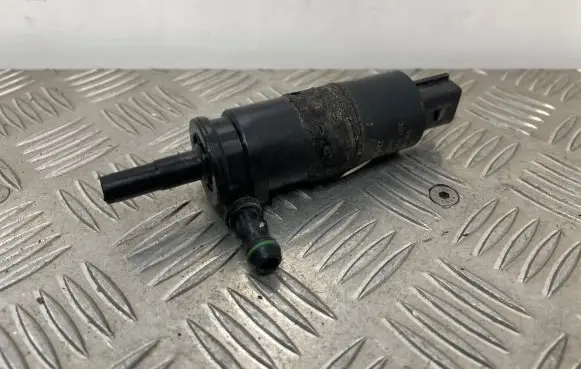 Audi Q5 SQ5 Headlight washer pump 3B7955681