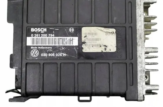 Volkswagen Polo II 86C 2F Engine control unit/module 030906026H