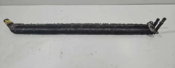 Maserati Quattroporte Power steering radiator 1518901300 481460 205785