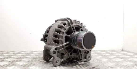 Volkswagen T-Roc Generator/alternator 04E903015