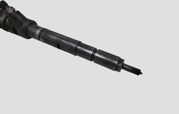 KIA Sorento Fuel injector 0445110275