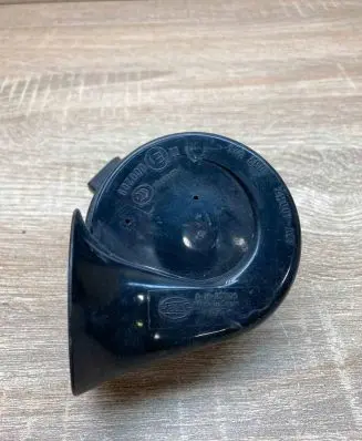 Volkswagen PASSAT B6 Horn signal 3C0951221A 400Hz