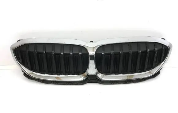 BMW 3 G20 G21 Front grill 18715610