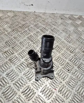 Volvo V40 Cross country Thermostat/thermostat housing 31474857