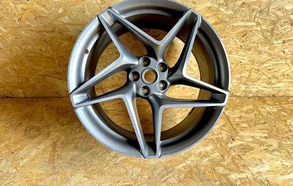 Ferrari F8 Spider R20 alloy rim 861252 1587386 861256