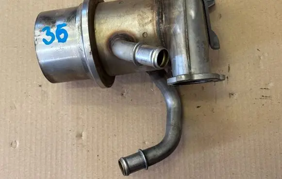 Skoda Octavia Mk3 (5E) EGR valve cooler CV820001