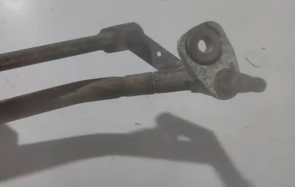 Volkswagen Golf IV Front wiper linkage 1J1955113A
