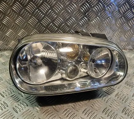 Volkswagen Golf IV Headlight/headlamp 1J1941016C