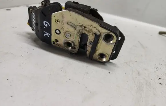 KIA Sorento Rear door lock