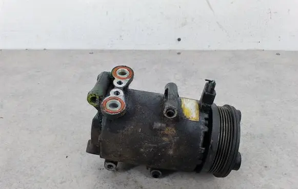 Ford Focus C-MAX Air conditioning (A/C) compressor (pump) 
