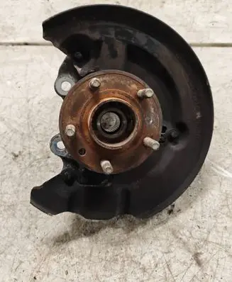 Volvo V40 Front wheel hub