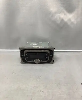 Ford Kuga I Radio/CD/DVD/GPS head unit 8V4T18C939CE
