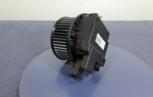 Audi Q7 4M Heater fan/blower 4M1820021C