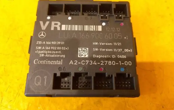 Mercedes-Benz A W176 Door control unit/module A1669006005