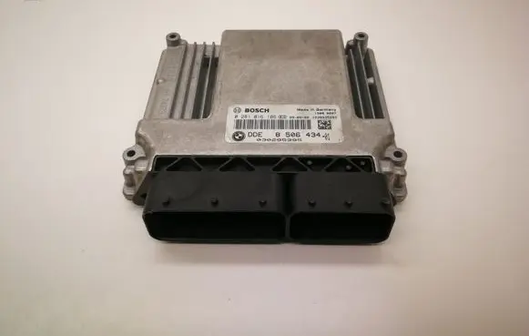 BMW 1 E81 E87 Engine control unit/module 8506434