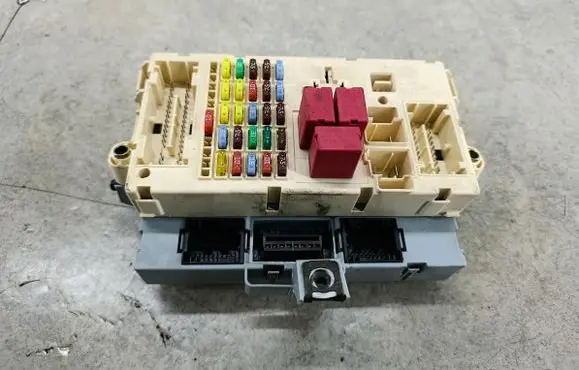 Alfa Romeo 159 Fuse box set 