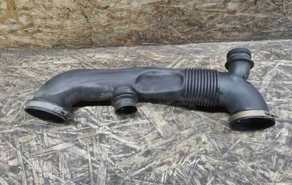 Porsche Boxster 986 Air intake hose/pipe 9961102216R