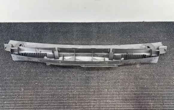 Mercedes-Benz Vaneo W414 Wiper trim A4148300013
