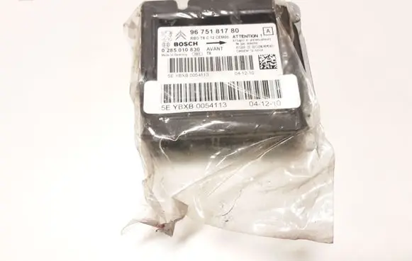 Peugeot 3008 I Airbag control unit/module 9675181780 0285010830