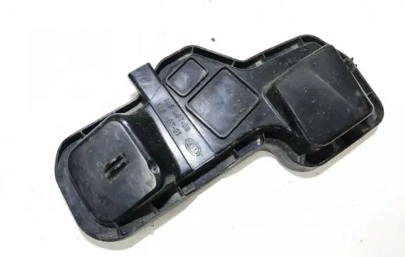 Audi A6 S6 C5 4B Headlight/headlamp dust cover 14846700 148467-00