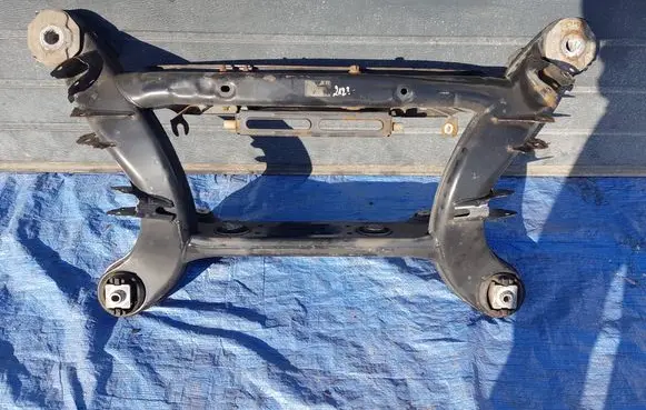 Mercedes-Benz E W212 Rear subframe WO0ZEKO212
