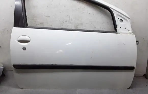 Door (2 Door Coupe)