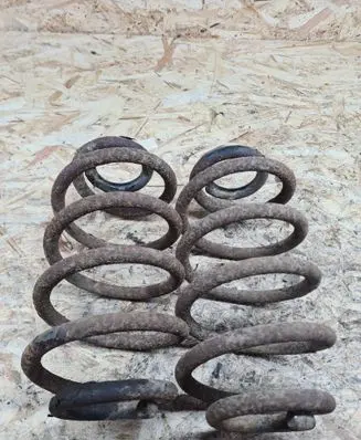 Mercedes-Benz Vito Viano W639 Rear coil spring 