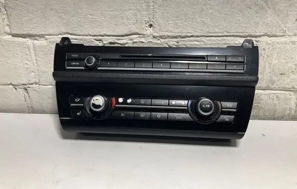 BMW 5 F10 F11 Climate control unit 9241241