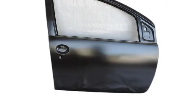 Toyota Aygo AB10 Front door 67001-0H010