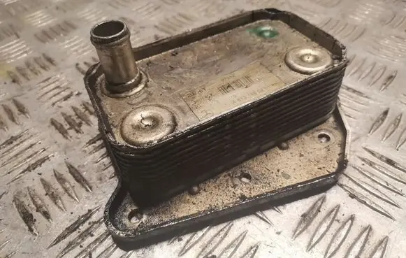 Mercedes-Benz E W211 Gearbox / Transmission oil cooler 6131880201