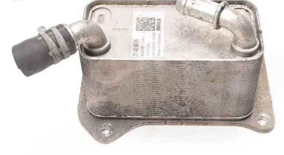 Volvo XC90 Engine oil radiator 31439995