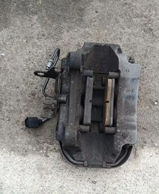 Audi Q7 4L Rear brake caliper 7L6615404AR